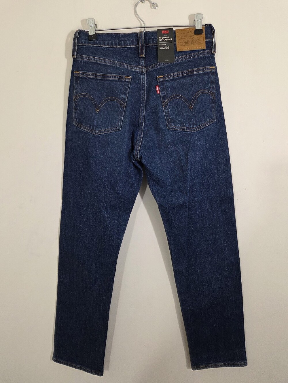 NWT Levi's Wedgie Straight Jeans Size 25 Salsa Charleston Outlasted Dark Wash - Picture 5 of 12